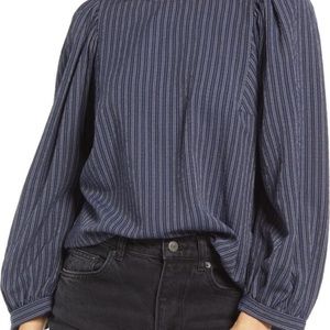 Crewneck Puff Long Sleeve Top